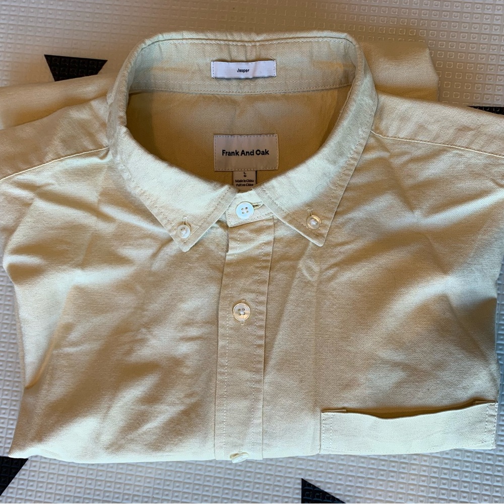 Frank & Oak The Jasper Oxford Shirt in light yellow.